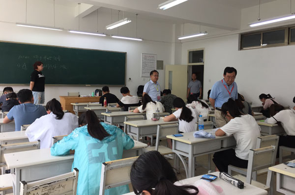 说明:http://www.lzufe.edu.cn/_mediafile/web/2017/06/30/3oqx04b2sb.jpg