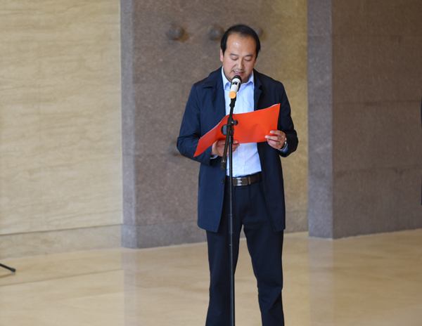 说明:http://www.lzufe.edu.cn/_mediafile/web/2017/05/22/2tn4by90sp.jpg