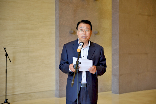 说明:http://www.lzufe.edu.cn/_mediafile/web/2017/05/22/2imlz1u1fh.jpg
