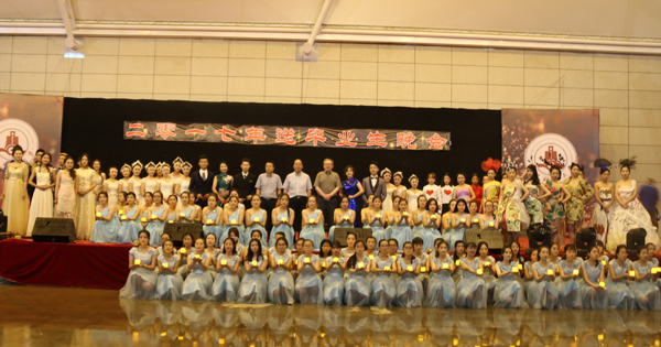 说明:http://www.lzufe.edu.cn/_mediafile/web/2017/06/21/3xittzmzhq.jpg
