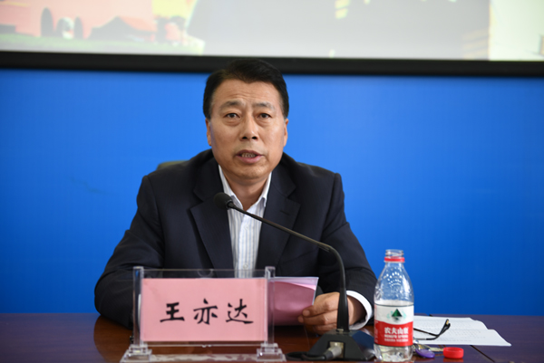 说明:http://www.lzufe.edu.cn/_mediafile/web/2017/05/23/21r3i9n7lp.jpg