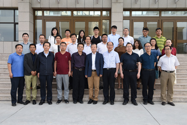 说明:http://www.lzufe.edu.cn/_mediafile/web/2017/06/13/31retuhey4.jpg